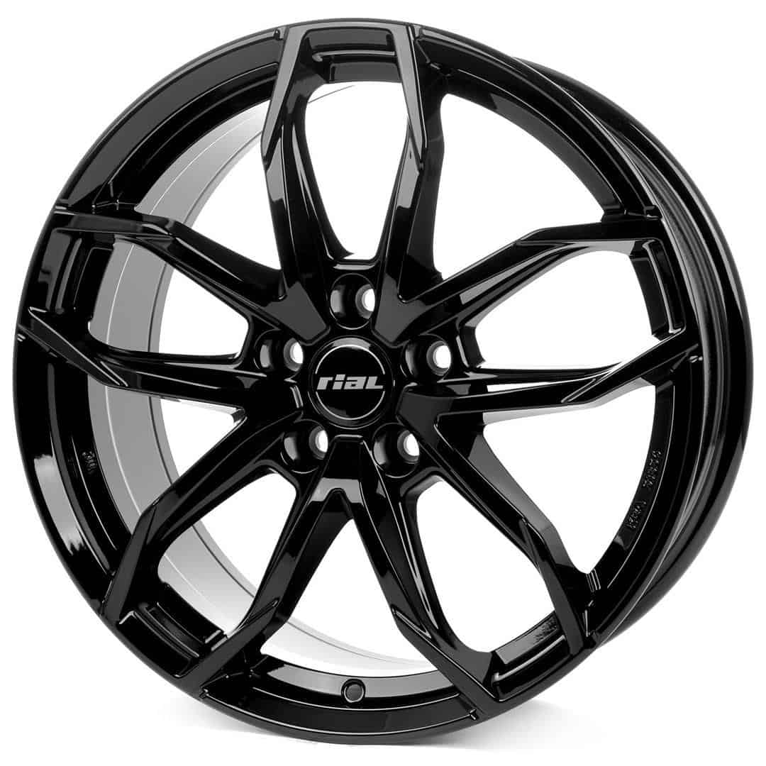 Rial Lucca diamond-black 8x18 5x115 ET45 CB70,2