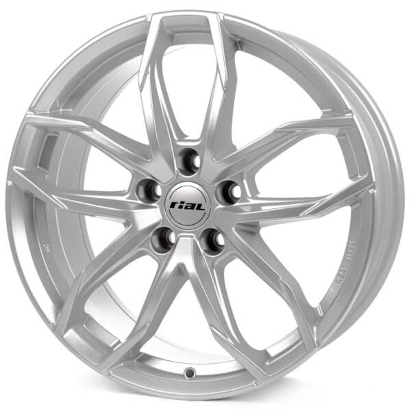 Rial Lucca polar-silver 8x18 5x114.3 ET39 CB70.1
